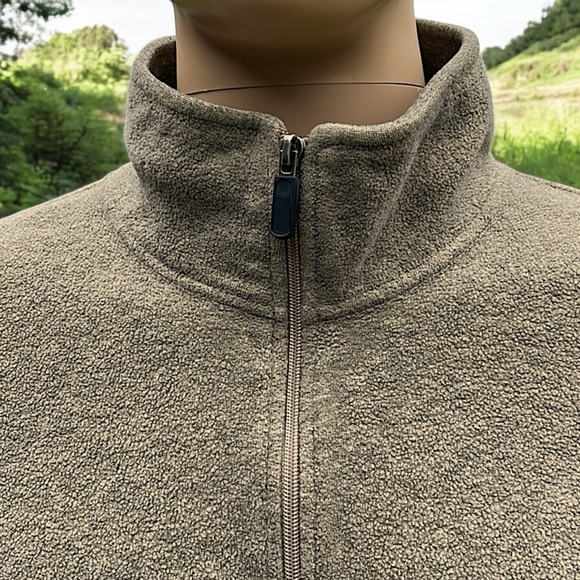 Croft & Barrow Sport Grayish Tan Quarter Zip Drop Shoulder Fleece Pullover - Picture 5 of 16